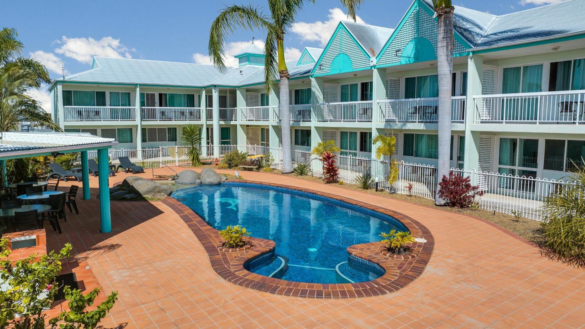 Reef Adventureland Motor Inn Tannum Sands Luaran gambar